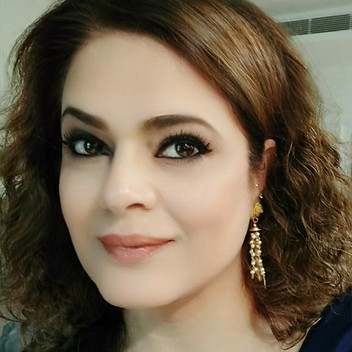Tina Olyai