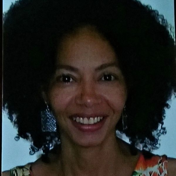 Mônica Oliveira