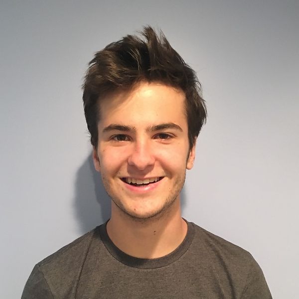 Elliott Bolzan
