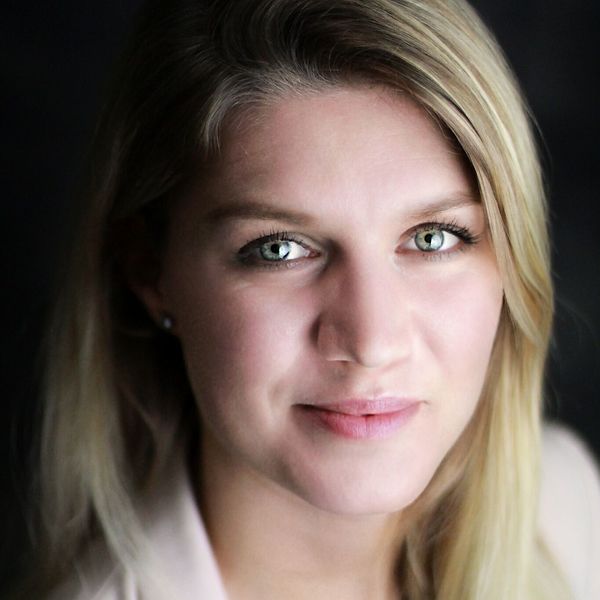 Julia Schrot