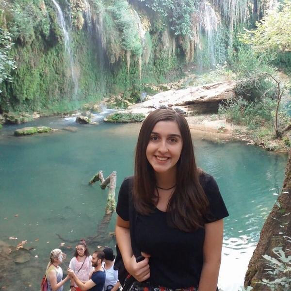 Merve Ay