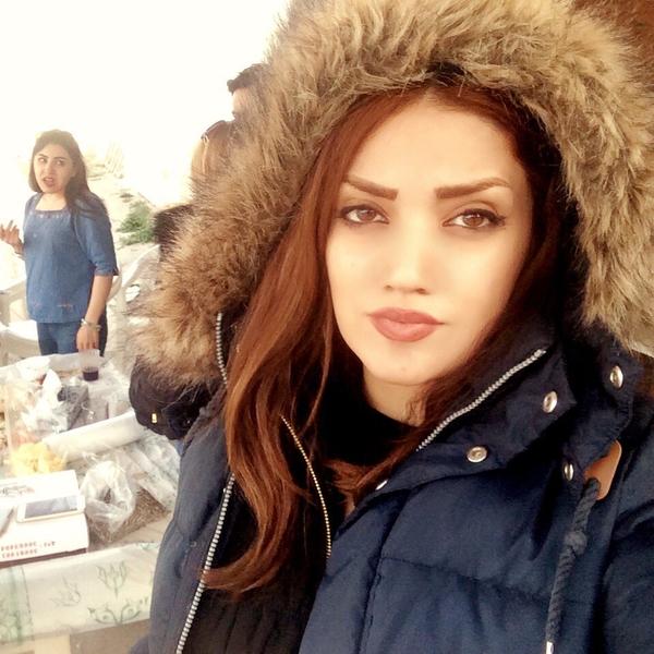 Minoo Alikhani