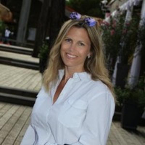 Bethanie Castelnuovo