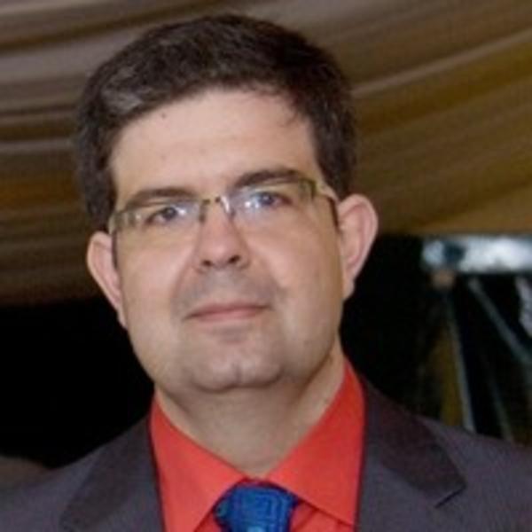 Pedro J Lopez