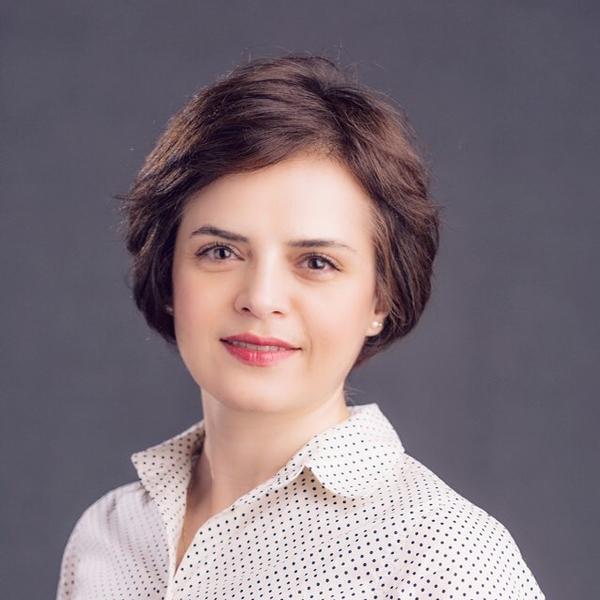Maryam Manzoori