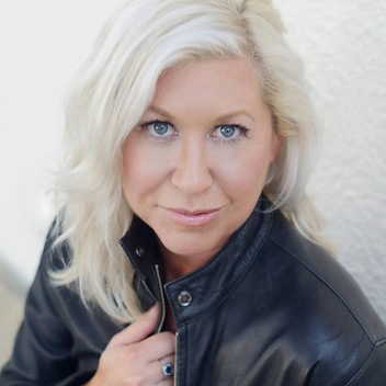 Jennifer Myers