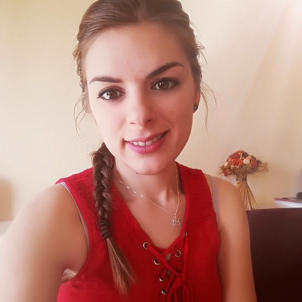 Claudia Macrea