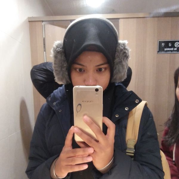 Adlina Putri