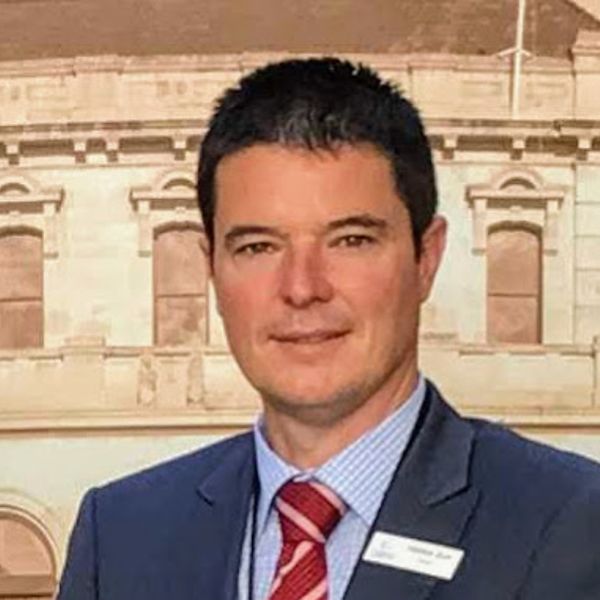 Mat Burt