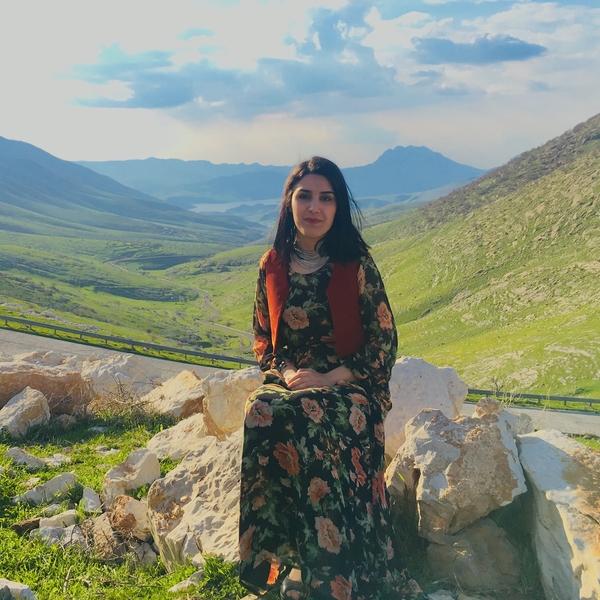 Lona Karwan