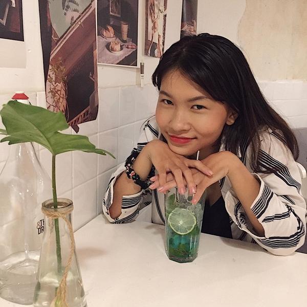 Vivian Dinh 
