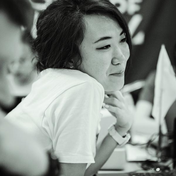Yelena Pak