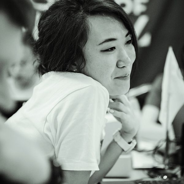 Yelena Pak