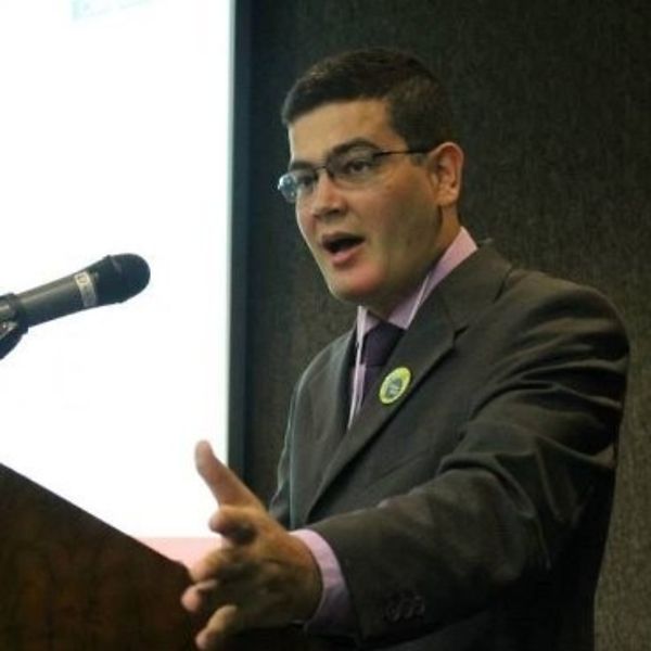 Danilo Almeida