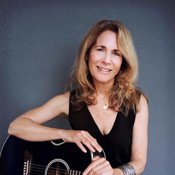 Mimi Cross