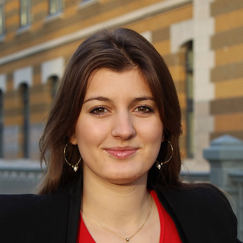 Elody Testud