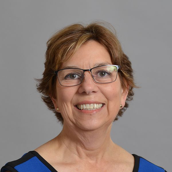 Kim Connolly