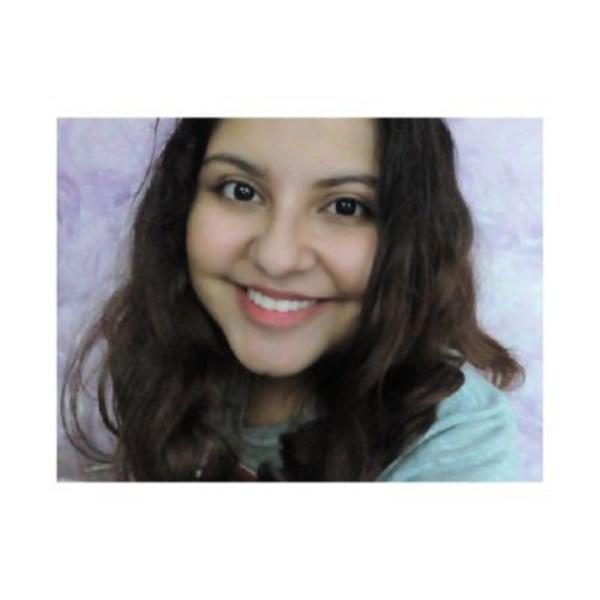 Itzel  Carmona 