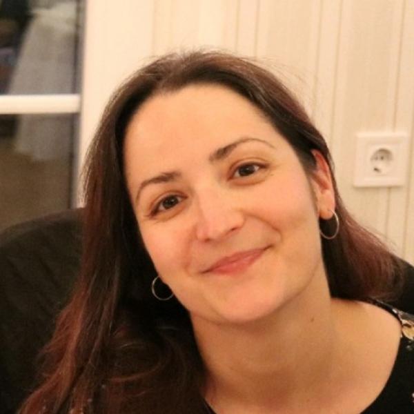 Andrea Hudecz