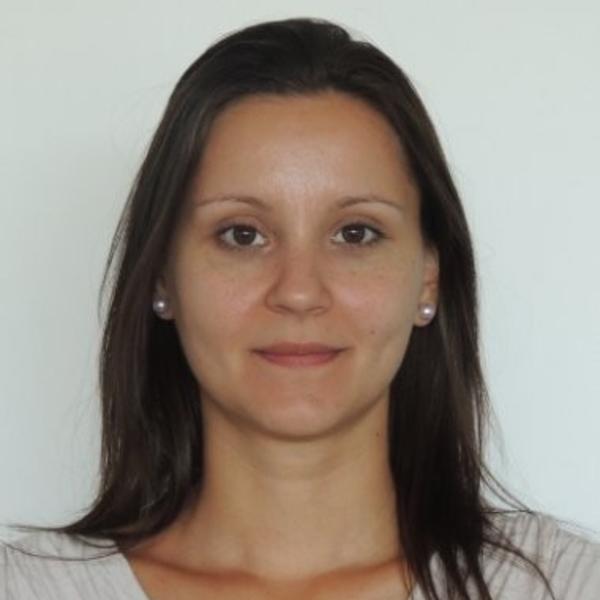 Eva Ballago