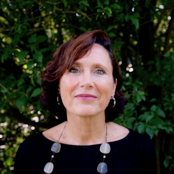 Sandrine Dixson-Declève