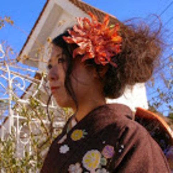 Akari Suzuki