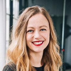 Angela Benoit