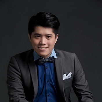Junlong Guo