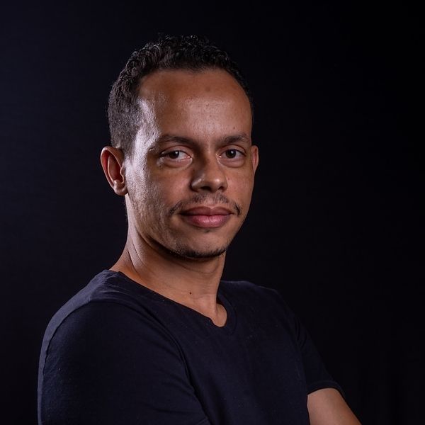 Roberto Lima.