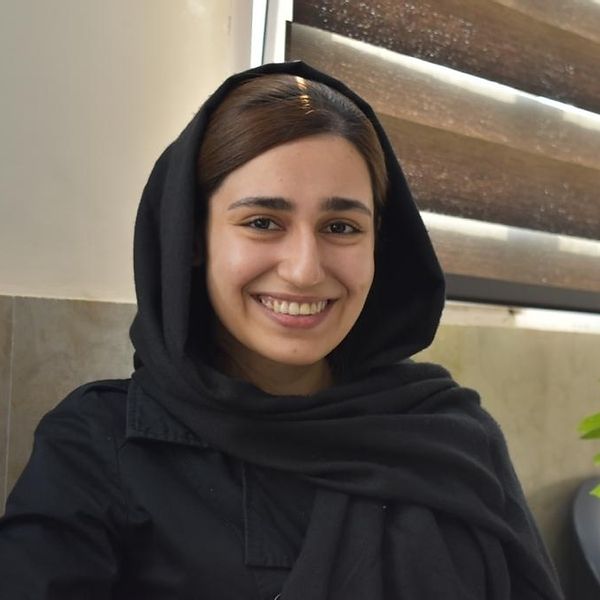 Yasna Rostam Abadi