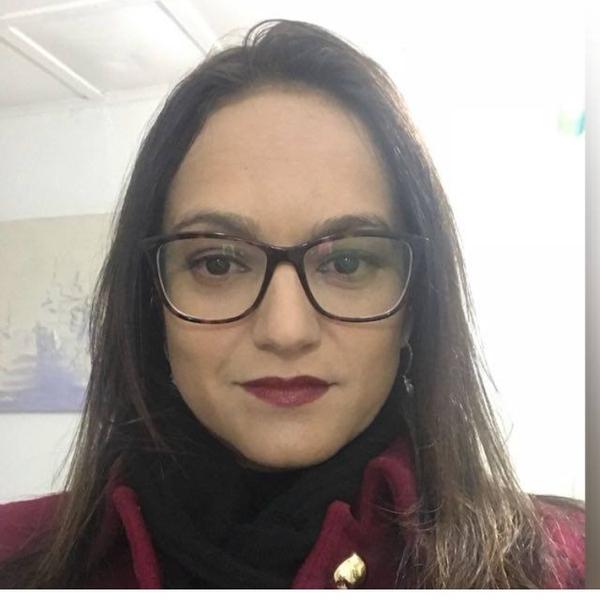 Flávia Unneberg