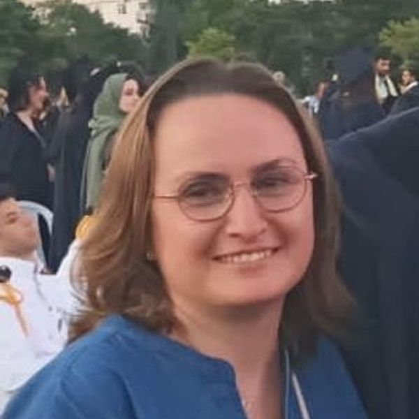 Özlem Emanet
