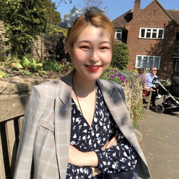 Yolanda  Fang