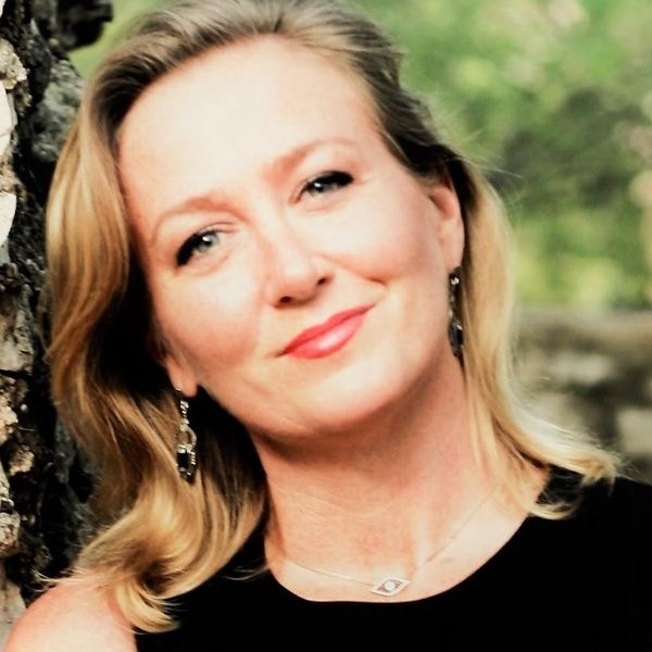 Tara Banton