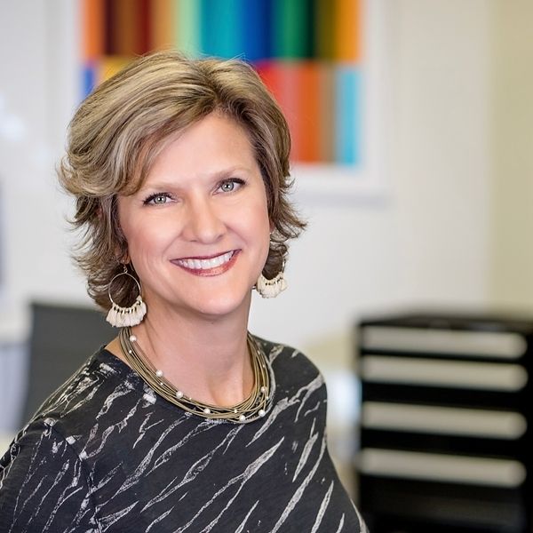 Lynn Yeldell