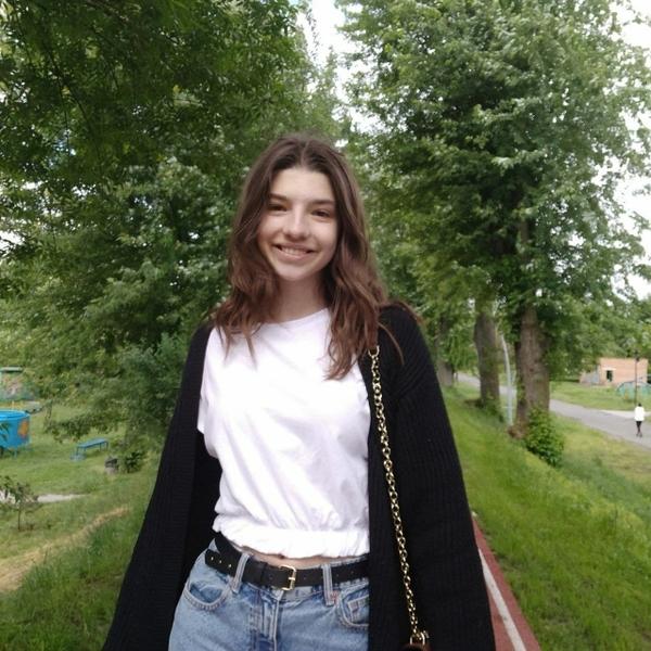 Yevheniia Naumuk