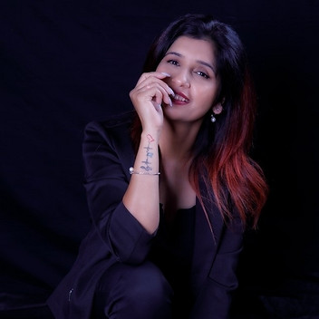 Nanda Tiwari