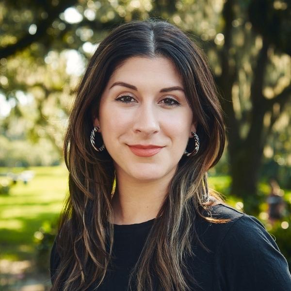 Rebecca Flores
