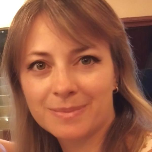 Laura Delis