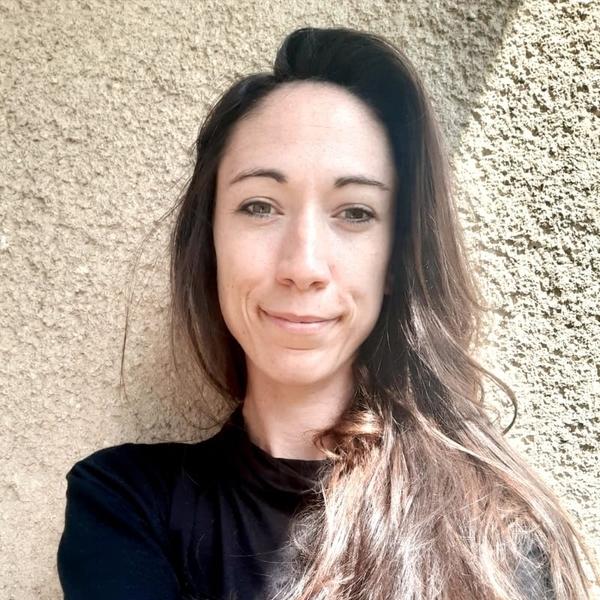 Dóra Szefcsik