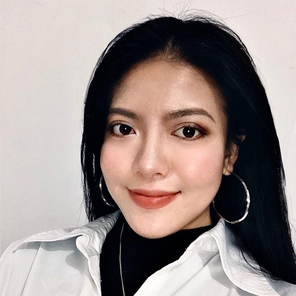 Mia Woo