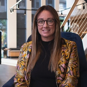Elana Robertson
