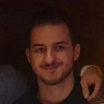 Aleks Karabelyov