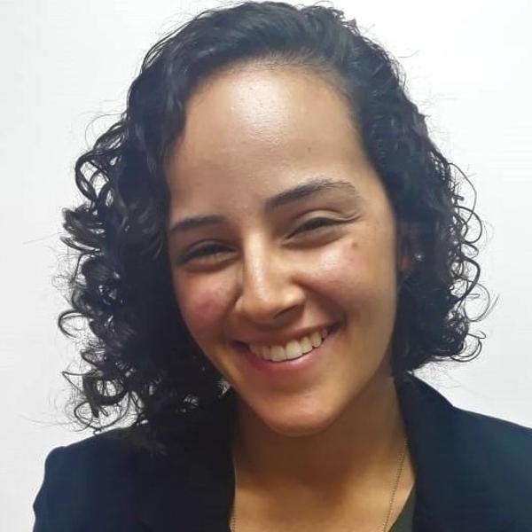 Fabiana Macedo