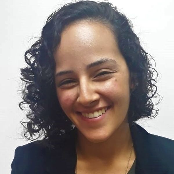 Fabiana Macedo