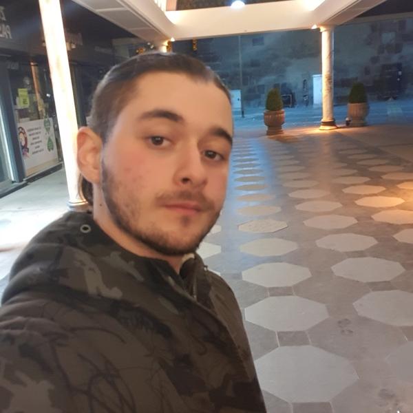 Mert Tüzün