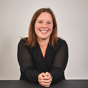 Kim Perry