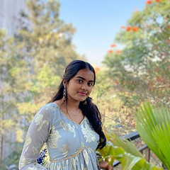 Slesha Bucchireddy Gari