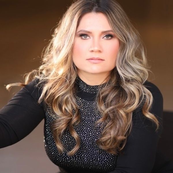 Hellen Almeida