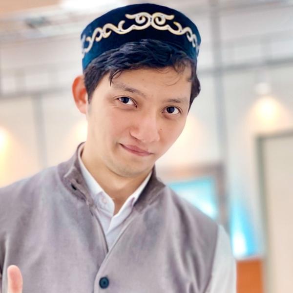 Ayan Gizzat